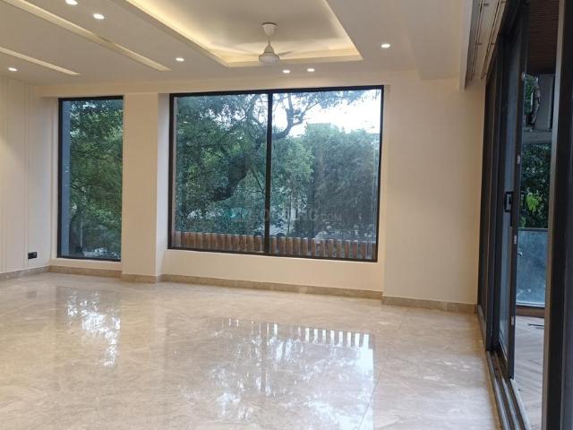 Flat for rent in Deri