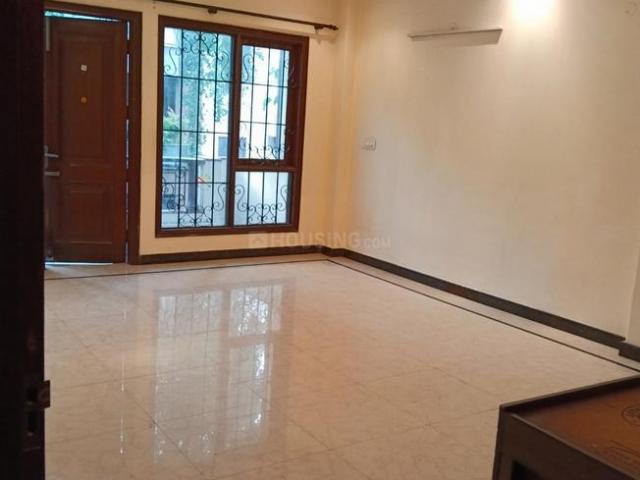 Flat for rent in Deri