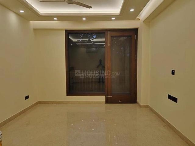 Flat for rent in Deri