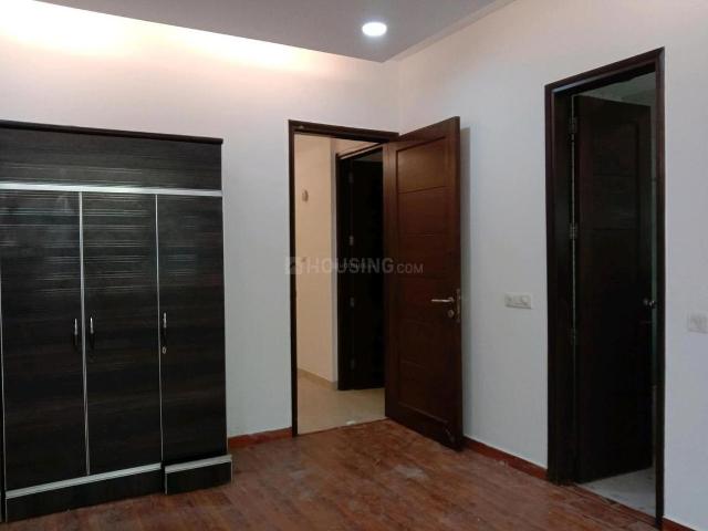 Flat for rent in Deri