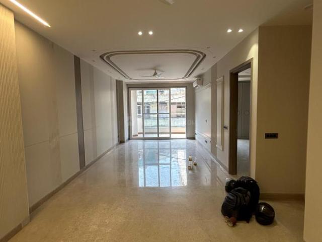 Flat for rent in Deri