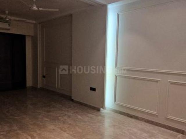 Flat for rent in Deri