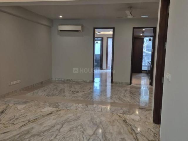 Flat for rent in Deri
