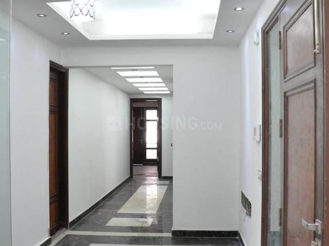 Flat for rent in Deri