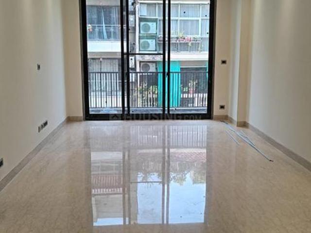 Flat for rent in Deri
