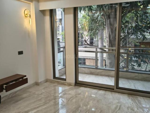 Flat for rent in Deri