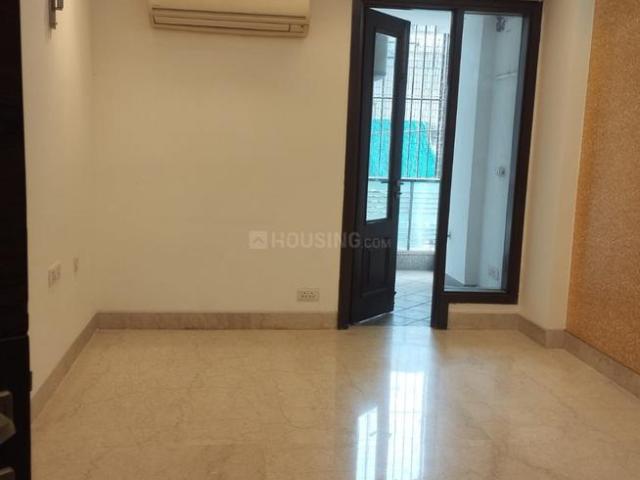 Flat for rent in Deri