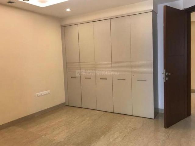 Flat for rent in Deri