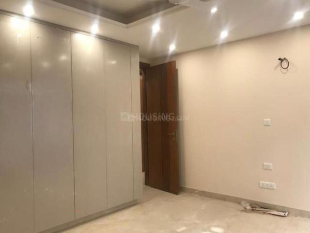 Flat for rent in Deri