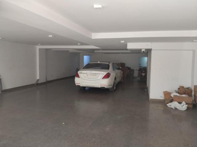 Flat for rent in Deri