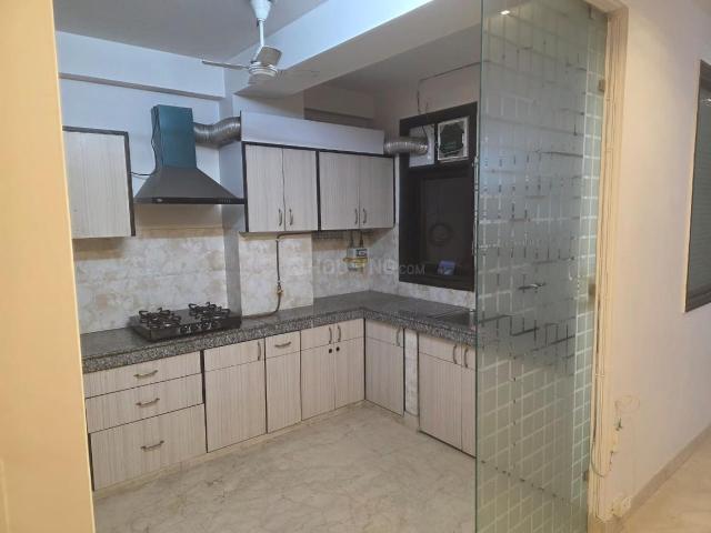 Flat for rent in Deri