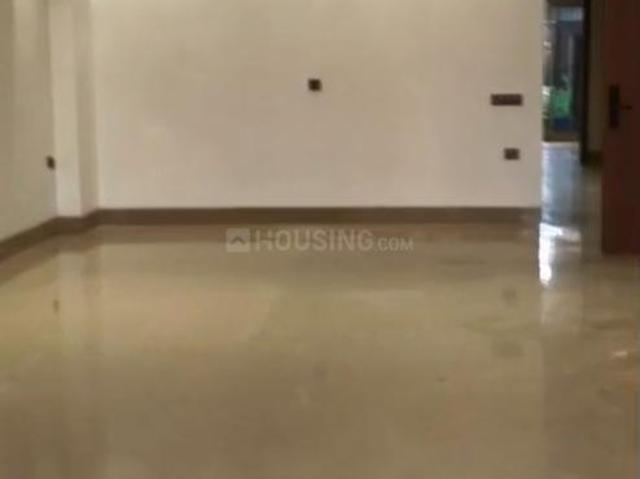 Flat for rent in Deri