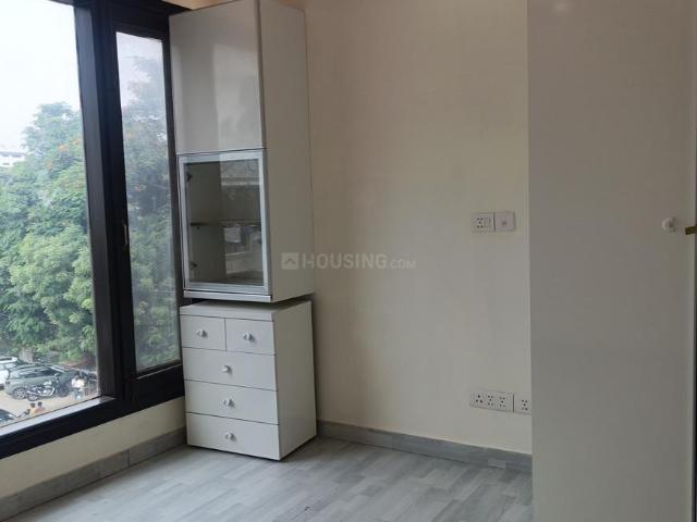 Flat for rent in Deri