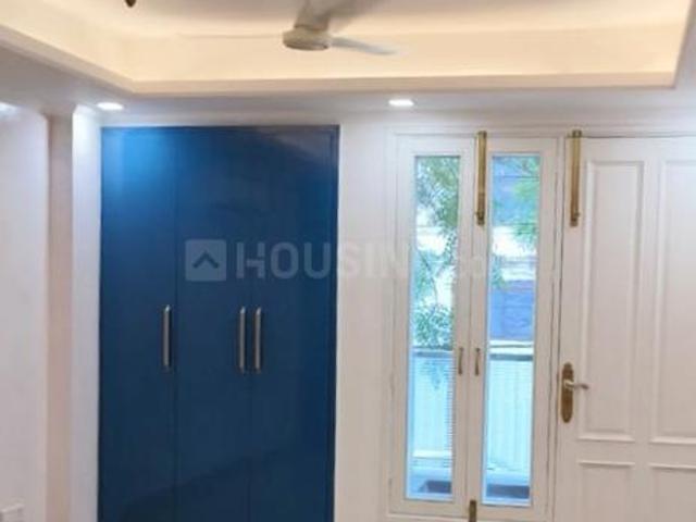 Flat for rent in Deri