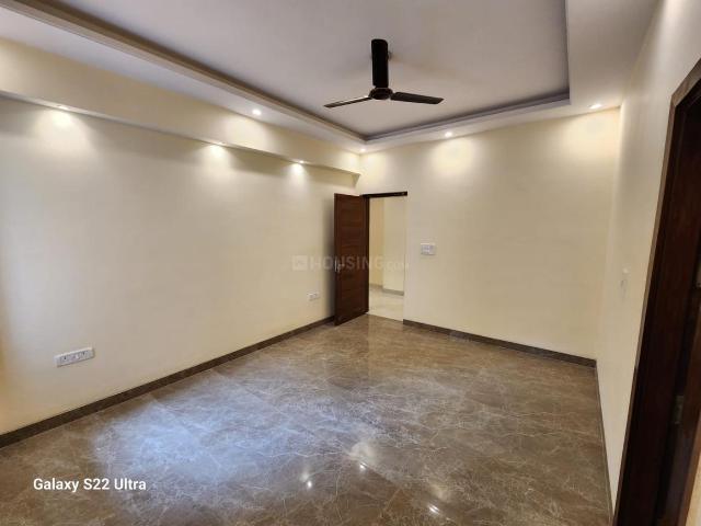 Flat for rent in Deri