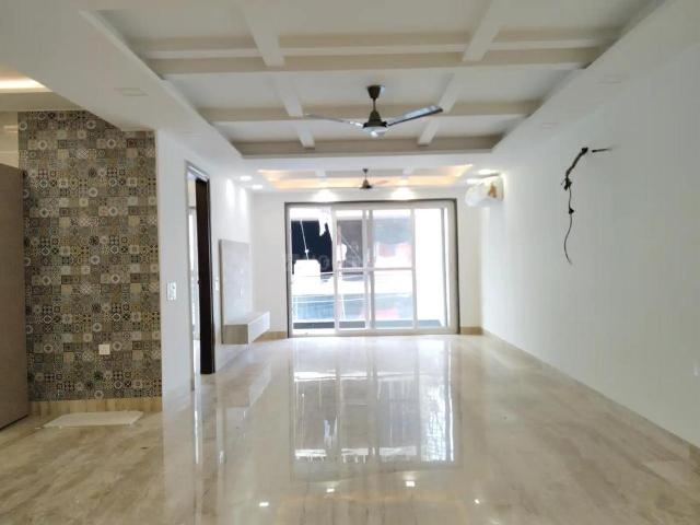 Flat for rent in Deri