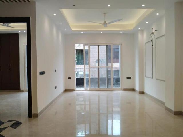 Flat for rent in Deri