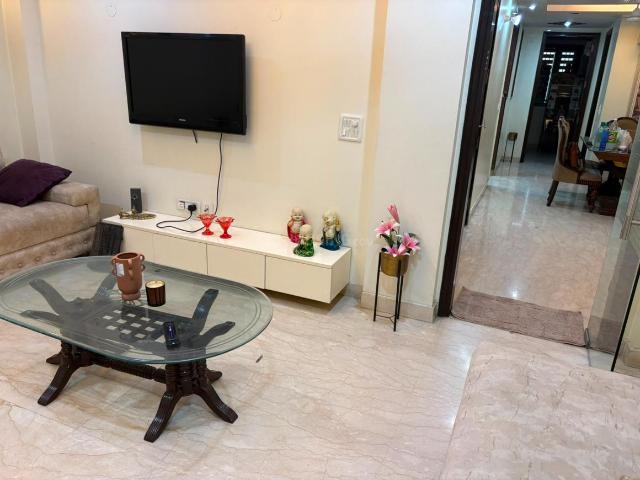 Flat for rent in Deri