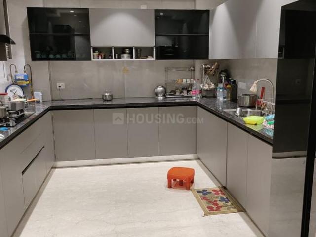 Flat for rent in Deri