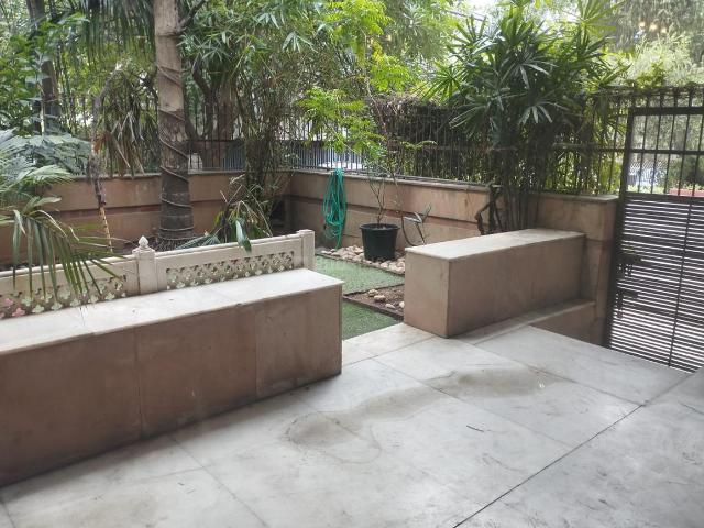 Flat for rent in Deri