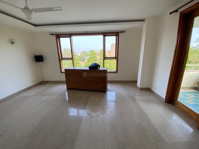 Flat for rent in Deri