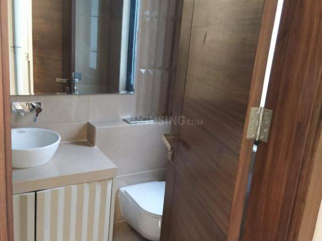 Flat for rent in Deri