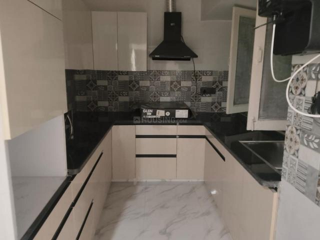 Flat for rent in Deri