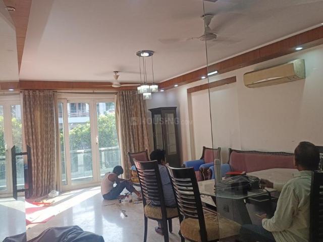 Flat for rent in Deri