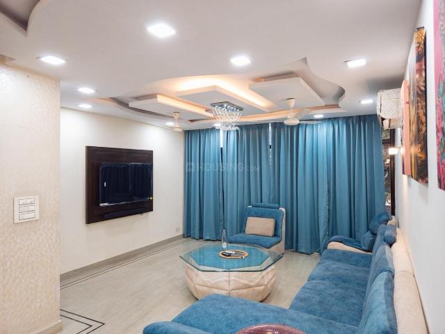 Flat for rent in Alaknanda, Delhi
