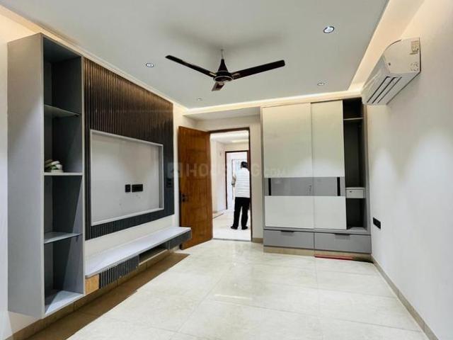 Flat for sale in Hariana