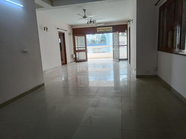 Flat for rent in South Delhi, Deri