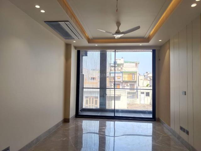 Flat for sale in Green Park, Delhi