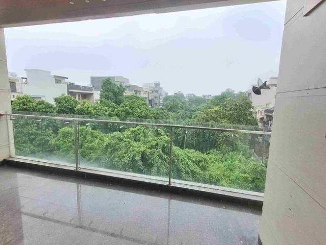 Flat for rent in Outram Lines, Delhi