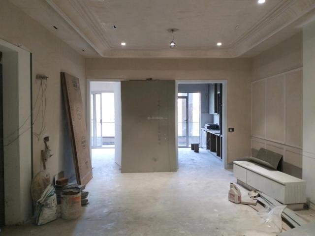 Flat for sale in North Delhi, Deri