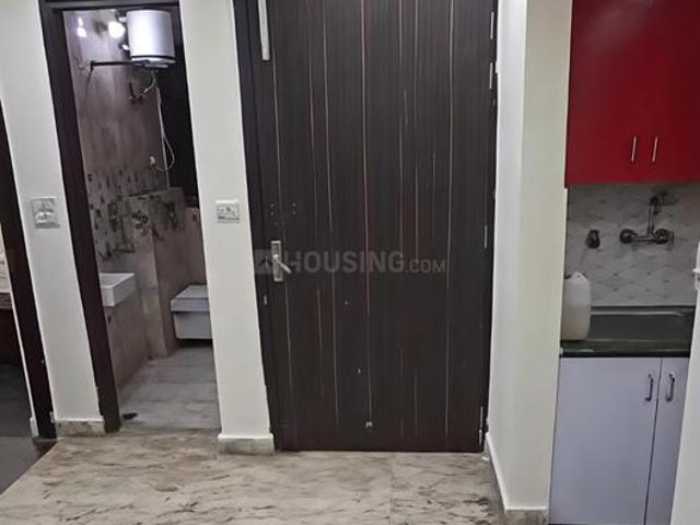 Flat for rent in West Delhi, Deri