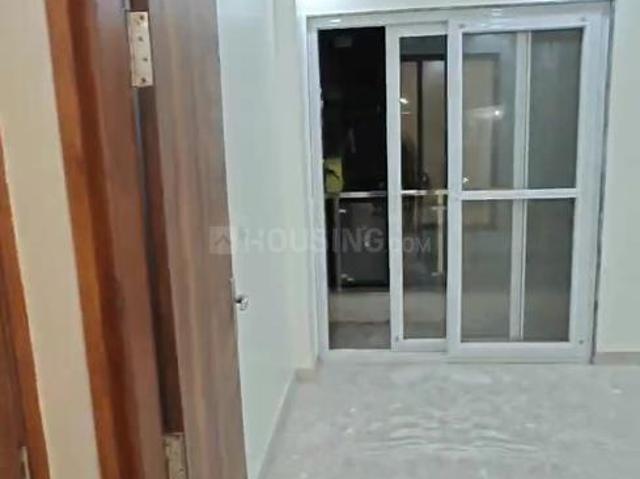 Flat for sale in West Delhi, Deri