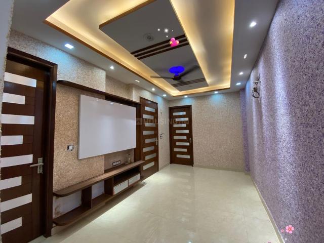 Flat for sale in West Delhi, Deri