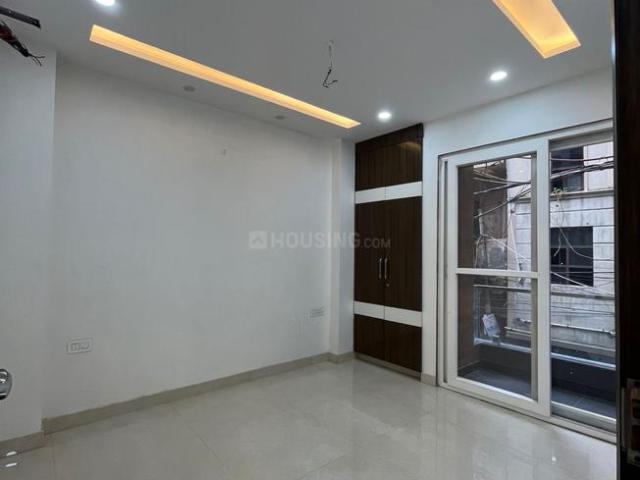 Flat for sale in West Delhi, Deri
