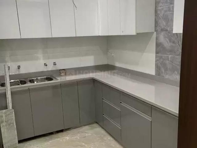 Flat for sale in West Delhi, Deri