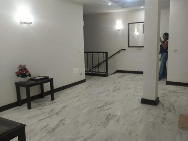 Flat for rent in South Delhi, Deri