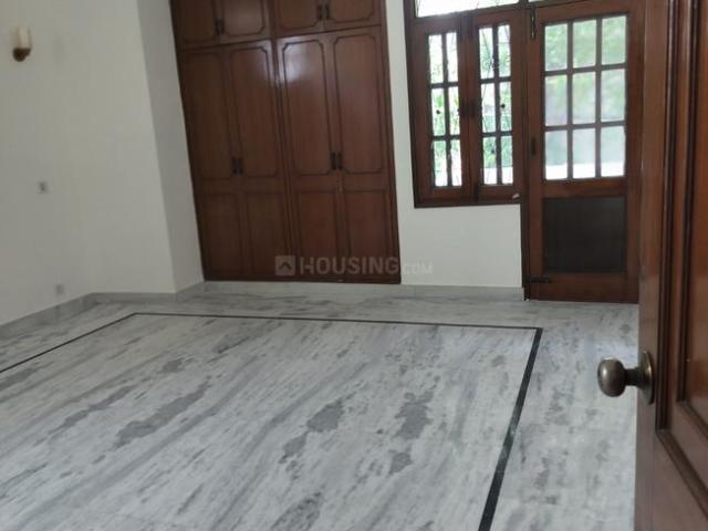 Flat for rent in South Delhi, Deri