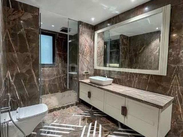 Flat for sale in South Delhi, Deri