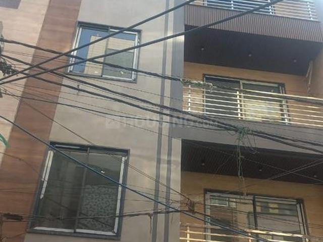 Flat for rent in Deri