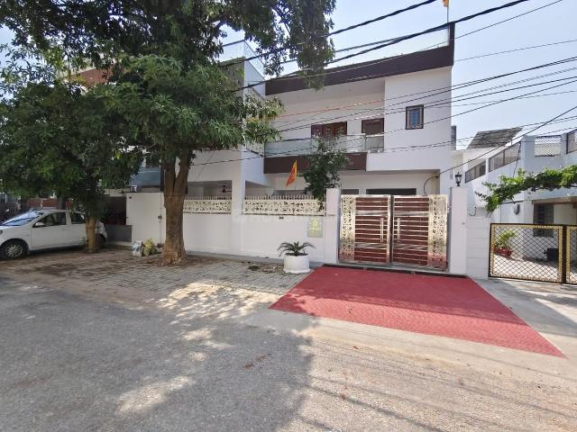 Flat for rent in Lakhana, Arunachal Pradesh