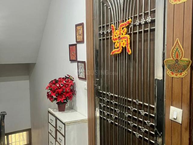 Flat for sale in Vaishali, Ghaziabad