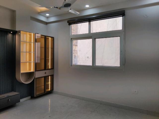 Flat for sale in Ghaziabad