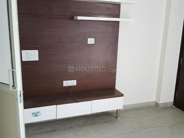 Flat for rent in West Delhi, Deri