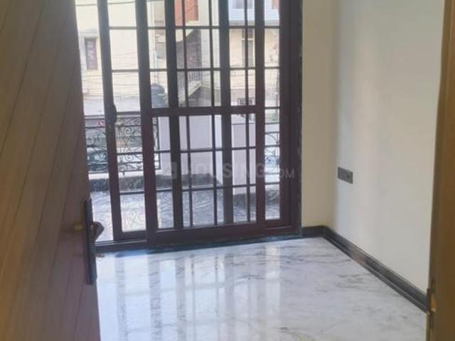 Flat for rent in West Delhi, Deri