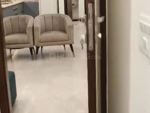 Flat for rent in West Delhi, Deri