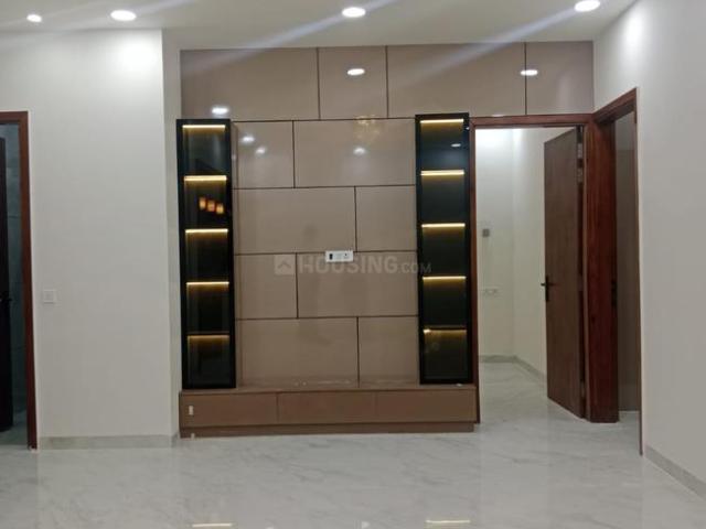 Flat for rent in West Delhi, Deri